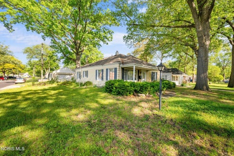 Tiny photo for 4837 Luann Avenue, Toledo, OH 43623 (MLS # 10008843)