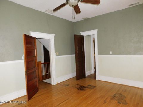 Tiny photo for 2032 Robinwood Avenue, Toledo, OH 43620 (MLS # 10003607)