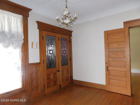 Tiny photo for 2032 Robinwood Avenue, Toledo, OH 43620 (MLS # 10003607)