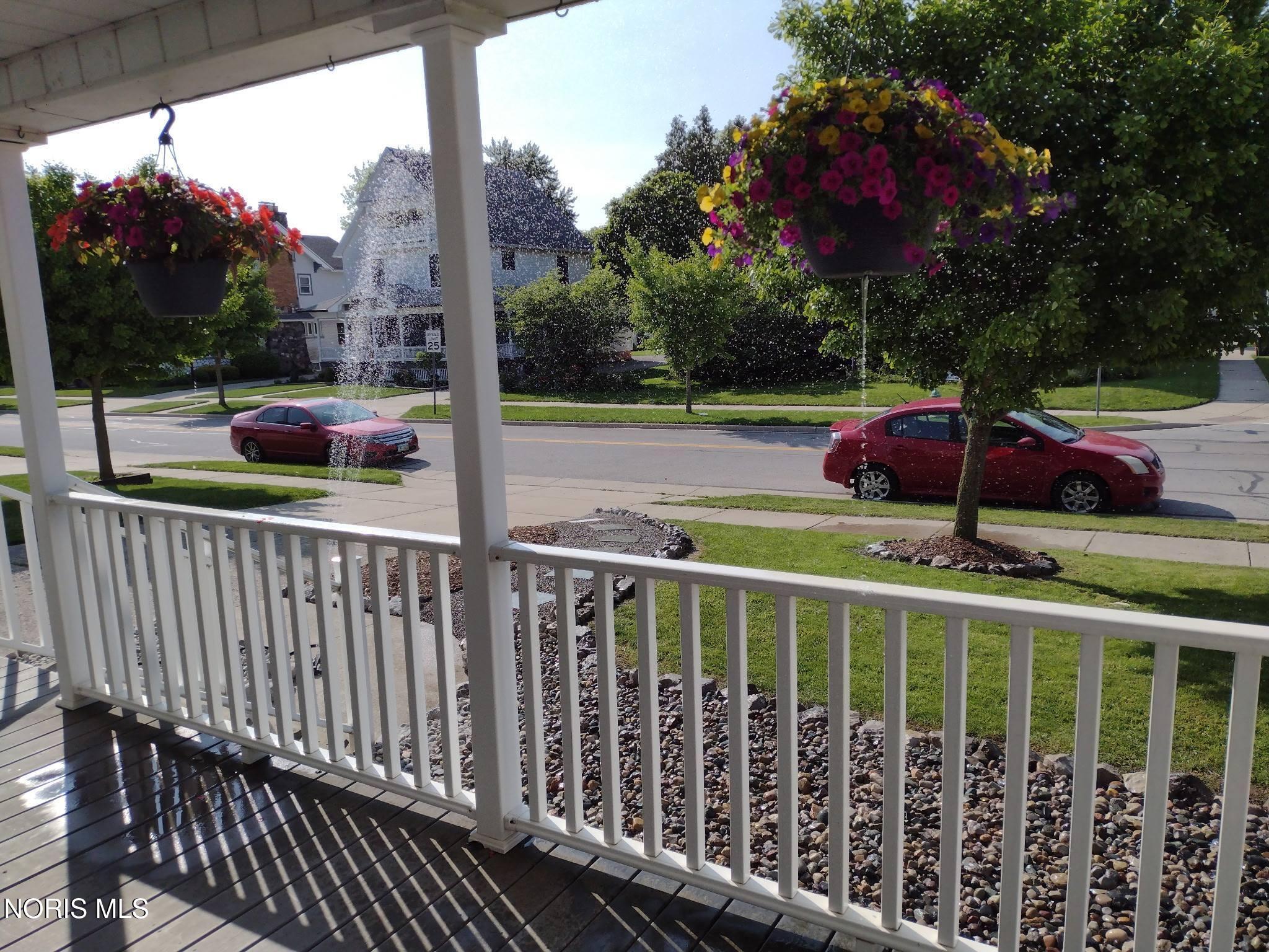 409 W Washington Street