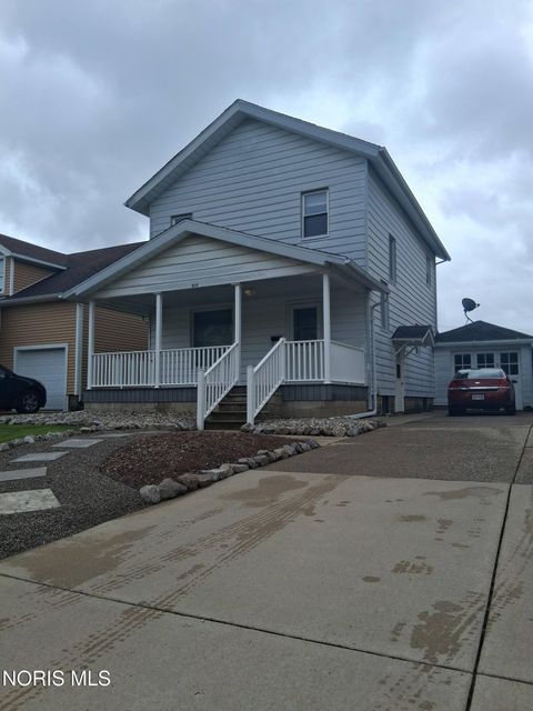Tiny photo for 409 W Washington Street, Napoleon, OH 43545 (MLS # 10006553)