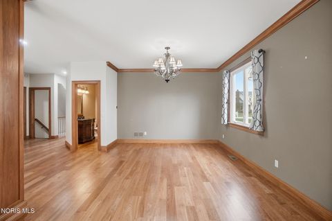 Tiny photo for 5908 Walnut Springs Boulevard, Sylvania, OH 43560 (MLS # 10006186)