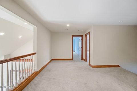 Tiny photo for 5908 Walnut Springs Boulevard, Sylvania, OH 43560 (MLS # 10006186)