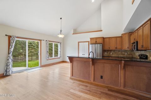 Tiny photo for 5908 Walnut Springs Boulevard, Sylvania, OH 43560 (MLS # 10006186)