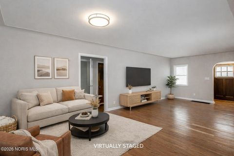 Tiny photo for 3628 Wallwerth Drive, Toledo, OH 43612 (MLS # 10003729)