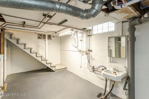 Tiny photo for 3628 Wallwerth Drive, Toledo, OH 43612 (MLS # 10003729)