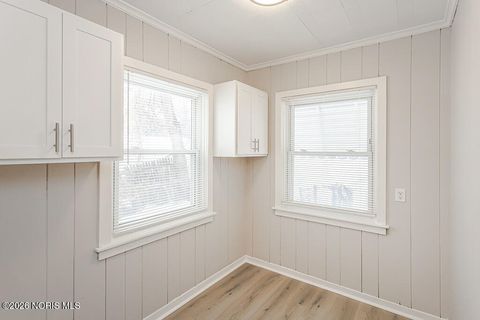 Tiny photo for 3628 Wallwerth Drive, Toledo, OH 43612 (MLS # 10003729)