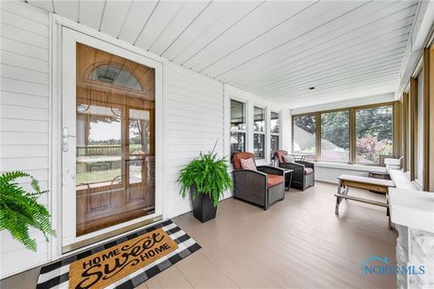 Tiny photo for 198 County Road 3, Liberty Center, OH 43532 (MLS # 10007987)