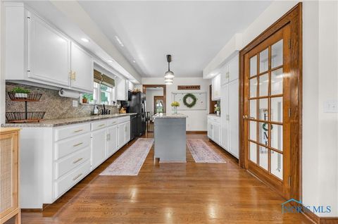 Tiny photo for 198 County Road 3, Liberty Center, OH 43532 (MLS # 10007987)