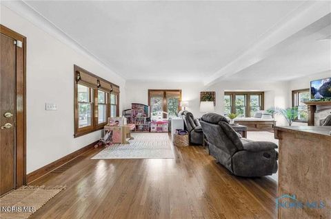 Tiny photo for 198 County Road 3, Liberty Center, OH 43532 (MLS # 10007987)