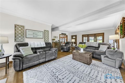 Tiny photo for 198 County Road 3, Liberty Center, OH 43532 (MLS # 10007987)