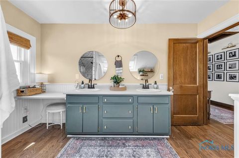 Tiny photo for 198 County Road 3, Liberty Center, OH 43532 (MLS # 10007987)