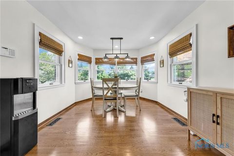 Tiny photo for 198 County Road 3, Liberty Center, OH 43532 (MLS # 10007987)