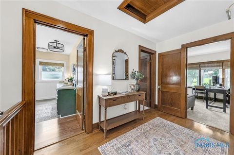 Tiny photo for 198 County Road 3, Liberty Center, OH 43532 (MLS # 10007987)