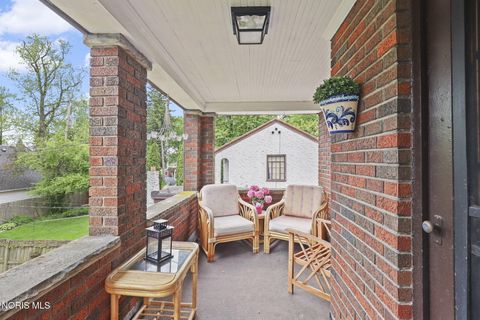 Tiny photo for 2310 Drummond Road, Toledo, OH 43606 (MLS # 10007261)