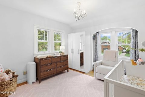 Tiny photo for 2310 Drummond Road, Toledo, OH 43606 (MLS # 10007261)