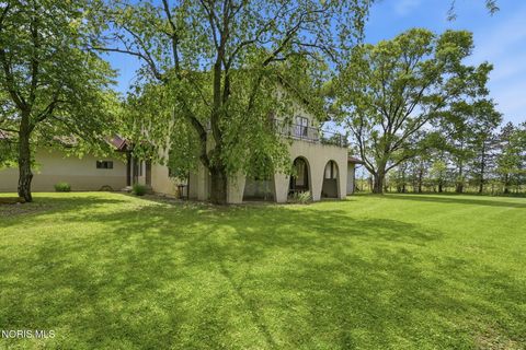 Photo of 7029 County Highway 44, Upper Sandusky, OH 43351 (MLS # 10008090)