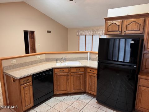 Tiny photo for 202 Sycamore Lane, Bryan, OH 43506 (MLS # 10004665)