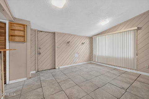 Tiny photo for 2669 Greenway Street, Toledo, OH 43607 (MLS # 10011552)