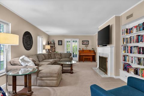 Tiny photo for 3405 Pelham Road, Ottawa Hills, OH 43606 (MLS # 10008010)