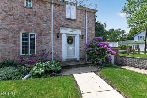 Tiny photo for 3405 Pelham Road, Ottawa Hills, OH 43606 (MLS # 10008010)