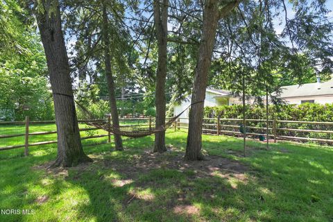 Tiny photo for 3405 Pelham Road, Ottawa Hills, OH 43606 (MLS # 10008010)