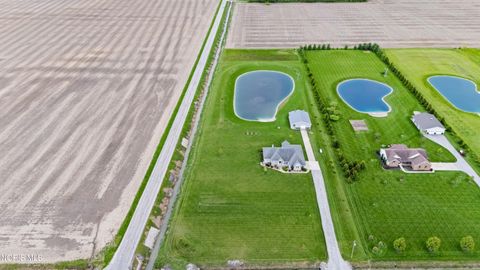 Tiny photo for 14551 Reitz Road, Perrysburg, OH 43551 (MLS # 10007186)