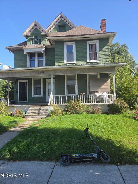 Multifamily For Sale - 2154 Maplewood Avenue<br/> Toledo, OH 43620