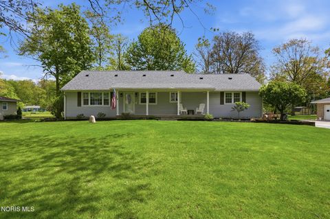 Photo of 7141 Township Road 243, Findlay, OH 45840 (MLS # 10007130)