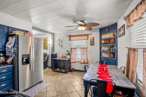 Tiny photo for 6036 324th Street, Toledo, OH 43611 (MLS # 10003581)