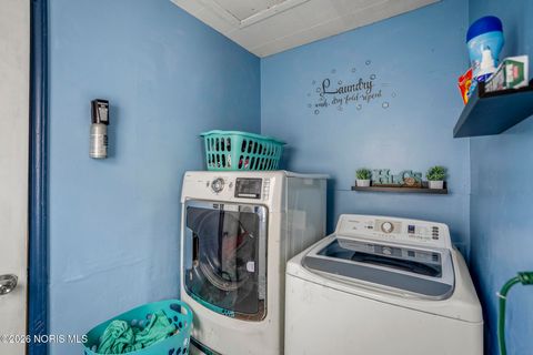 Tiny photo for 6036 324th Street, Toledo, OH 43611 (MLS # 10003581)