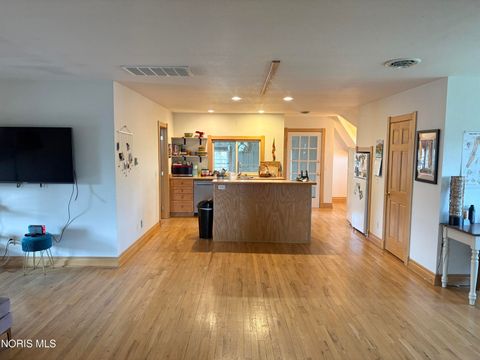 Tiny photo for 603 W Bancroft Street # C, Toledo, OH 43620 (MLS # 10006730)