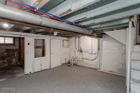 Tiny photo for 3223 Maple Street, Toledo, OH 43608 (MLS # 10006851)