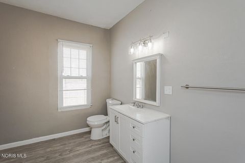 Tiny photo for 3223 Maple Street, Toledo, OH 43608 (MLS # 10006851)