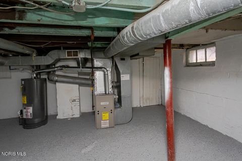 Tiny photo for 3223 Maple Street, Toledo, OH 43608 (MLS # 10006851)