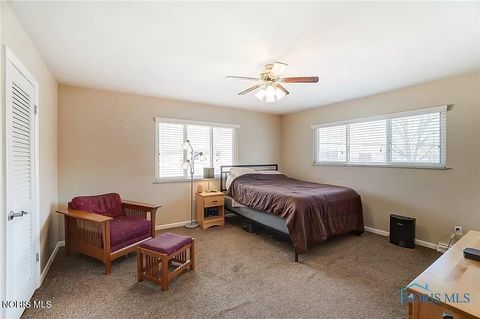 Tiny photo for 2148 Richards Road #Apt 6, Ottawa Hills, OH 43606 (MLS # 10007687)