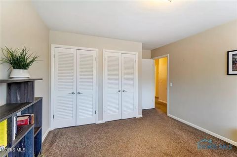 Tiny photo for 2148 Richards Road #Apt 6, Ottawa Hills, OH 43606 (MLS # 10007687)