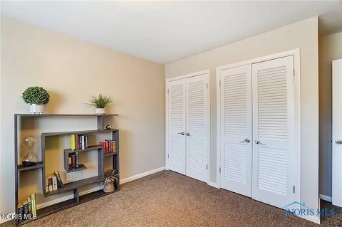 Tiny photo for 2148 Richards Road #Apt 6, Ottawa Hills, OH 43606 (MLS # 10007687)