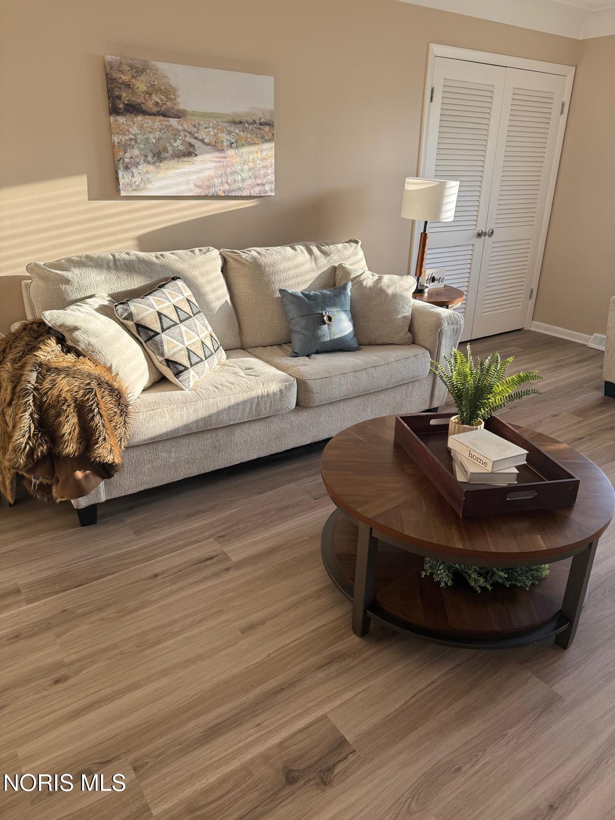 2148 Richards Road Apt 6
