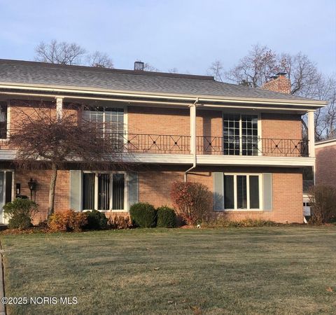 Tiny photo for 4025 Sherwood Forest Manor Road #Apt 4, Toledo, OH 43623 (MLS # 10001785)