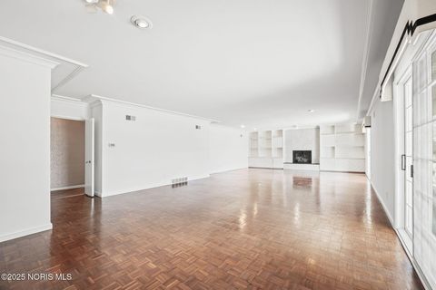 Tiny photo for 4025 Sherwood Forest Manor Road #Apt 4, Toledo, OH 43623 (MLS # 10001785)