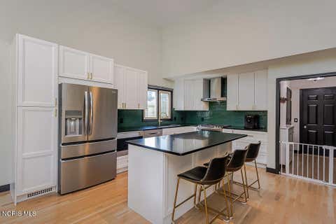 Tiny photo for 6720 Cloister Court, Toledo, OH 43617 (MLS # 10011251)