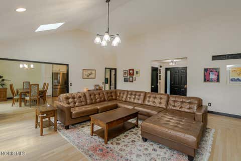 Tiny photo for 6720 Cloister Court, Toledo, OH 43617 (MLS # 10011251)