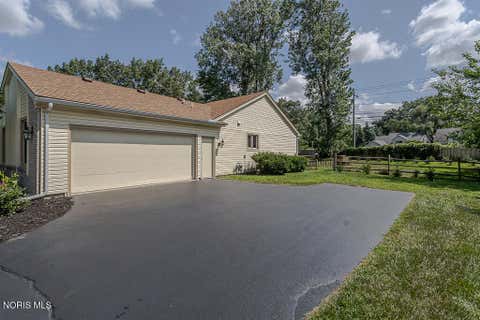 Tiny photo for 6720 Cloister Court, Toledo, OH 43617 (MLS # 10011251)