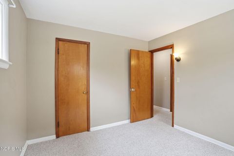 Tiny photo for 825 Morse Street, Findlay, OH 45840 (MLS # 10006451)