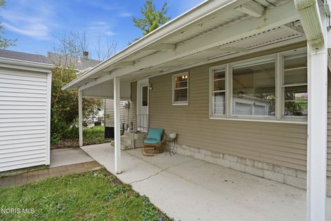 Tiny photo for 825 Morse Street, Findlay, OH 45840 (MLS # 10006451)