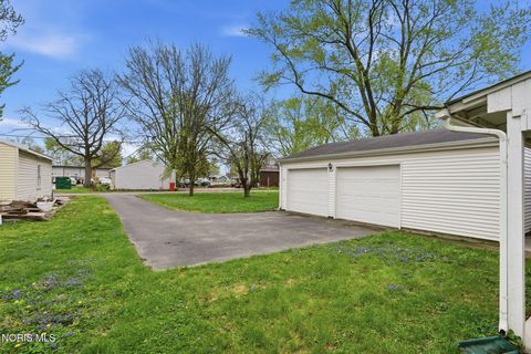 Tiny photo for 825 Morse Street, Findlay, OH 45840 (MLS # 10006451)