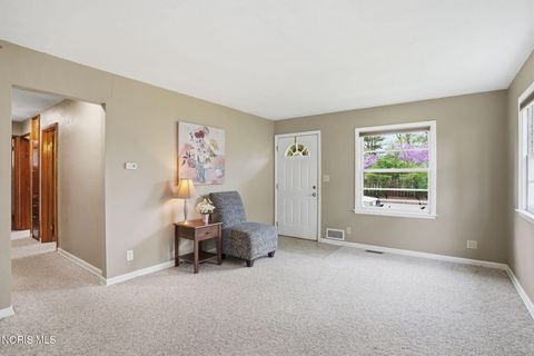 Tiny photo for 825 Morse Street, Findlay, OH 45840 (MLS # 10006451)