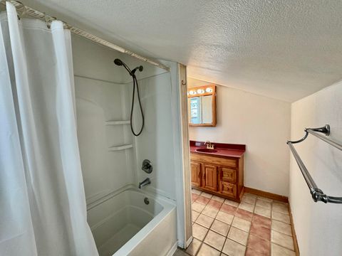 Tiny photo for 3834 Donegal Lane, Toledo, OH 43623 (MLS # 10000095)