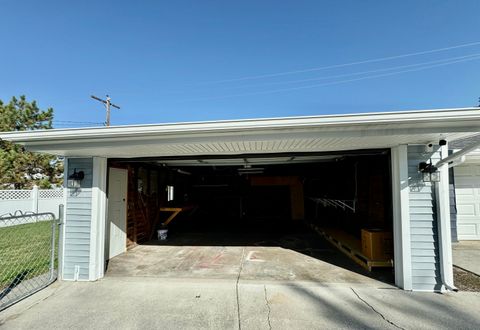 Tiny photo for 3834 Donegal Lane, Toledo, OH 43623 (MLS # 10000095)